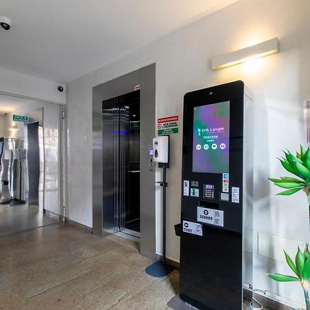 Erik Langer Pedrocchi Suites Padoue Extérieur photo