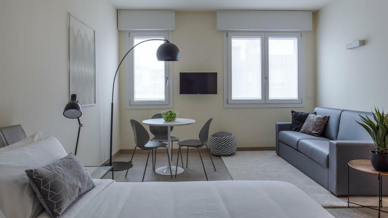Erik Langer Pedrocchi Suites Padoue Extérieur photo