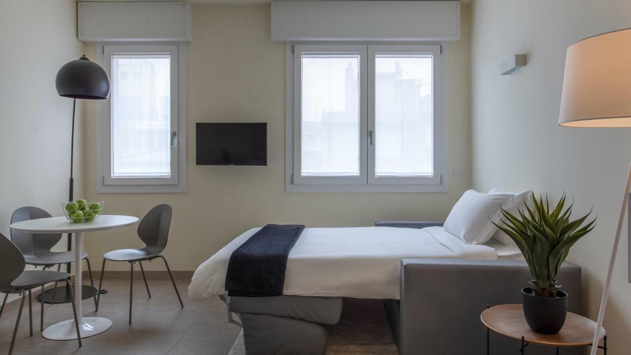 Erik Langer Pedrocchi Suites Padoue Extérieur photo