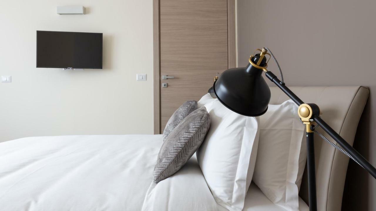 Erik Langer Pedrocchi Suites Padoue Extérieur photo