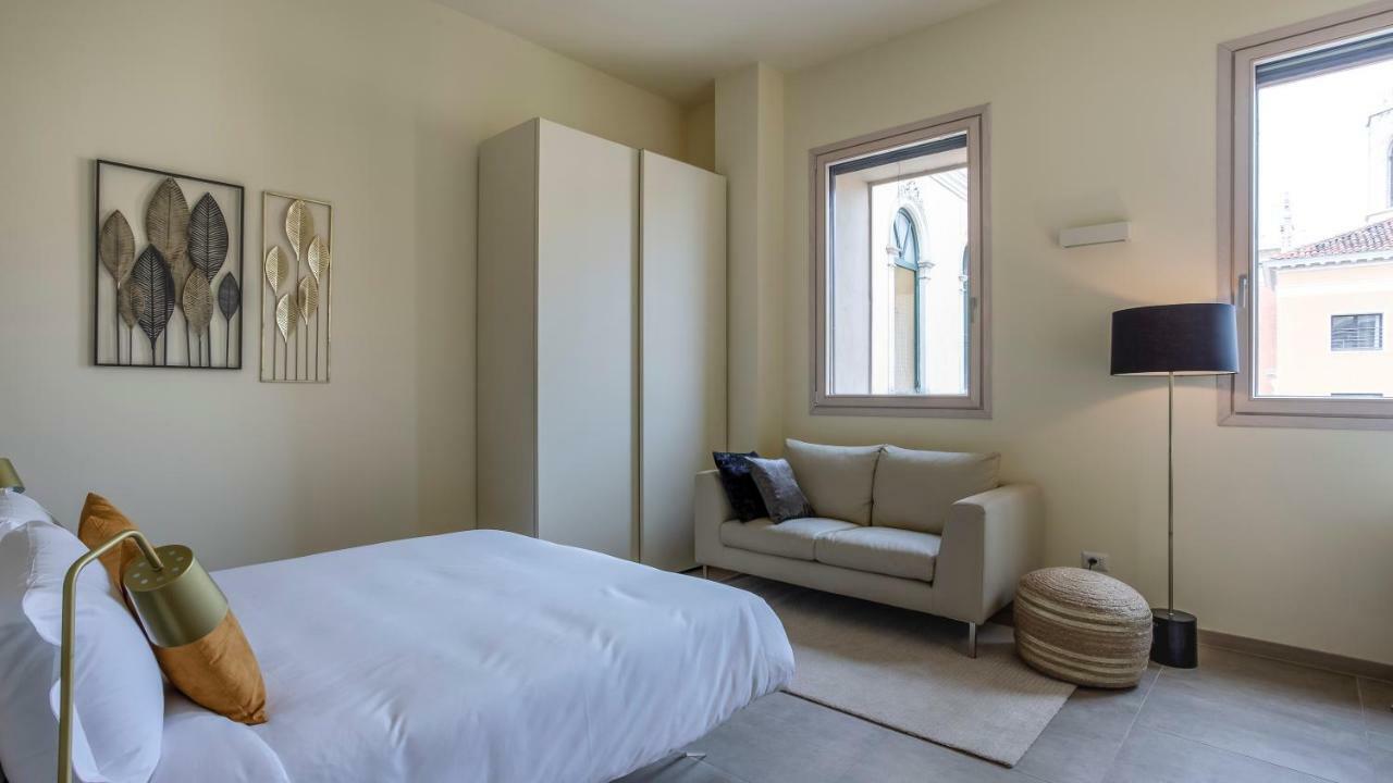 Erik Langer Pedrocchi Suites Padoue Extérieur photo