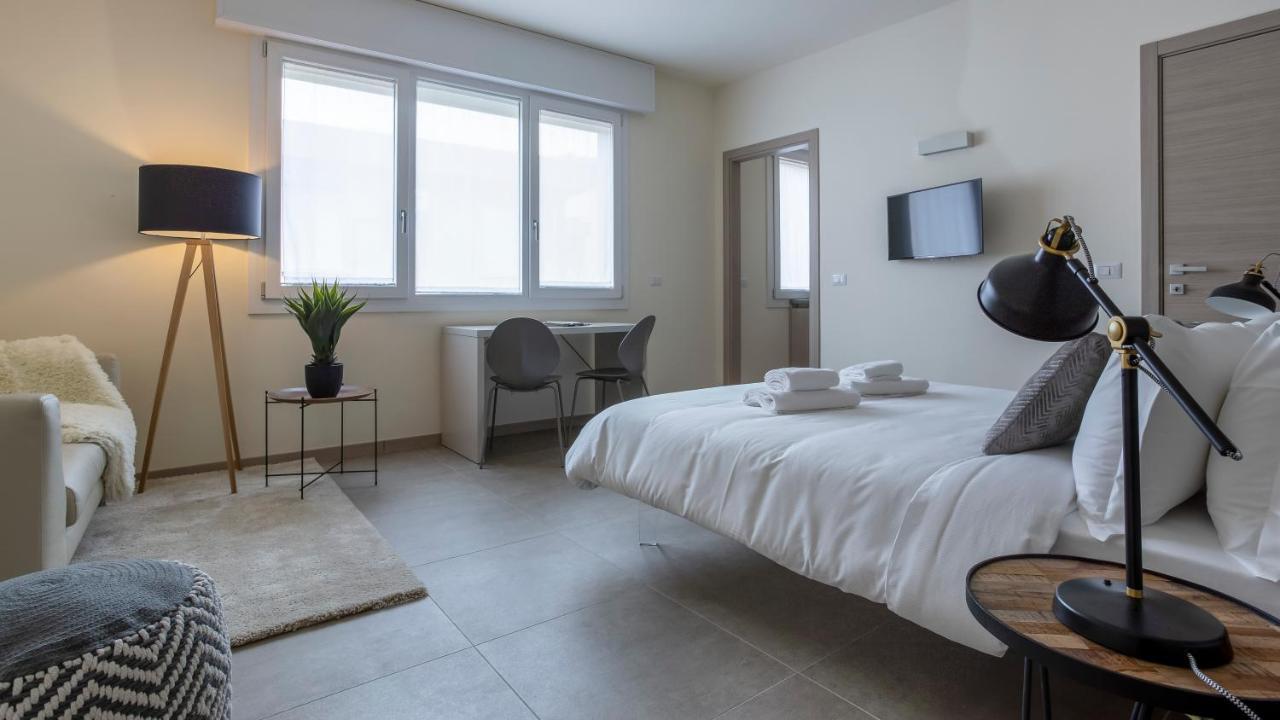 Erik Langer Pedrocchi Suites Padoue Extérieur photo
